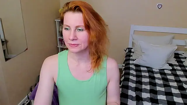 FoxySophia online show from November 17, 7:36 am