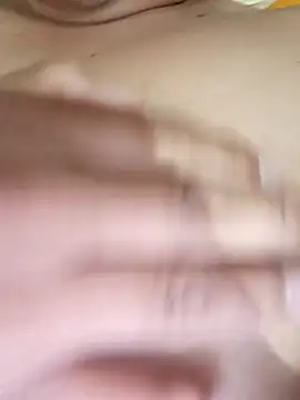 Snapshot of andi_erotic chatting on February 23, 5:23 am andi erotic online show from February 23, 5:23 am