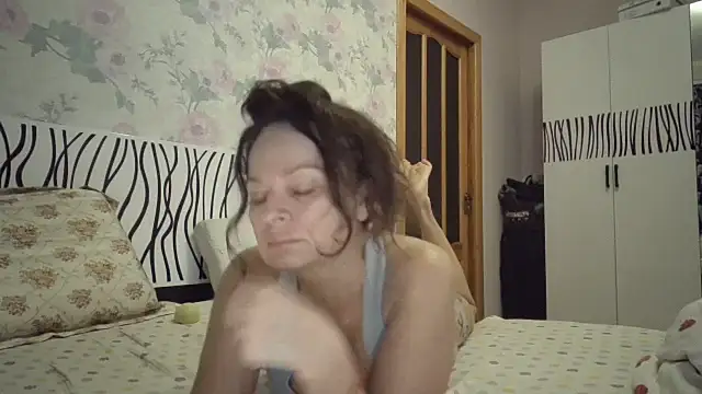 LindaStarS online show from March 10, 5:51 pm