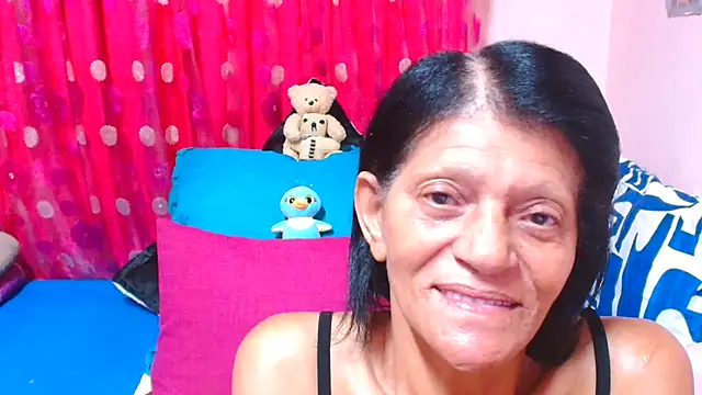 SLUTTYROXY online show from April 5, 5:54 pm