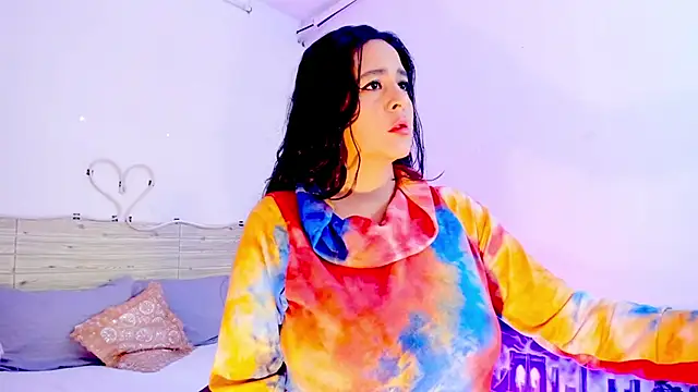 lilahSweet online show from March 27, 1:33 pm