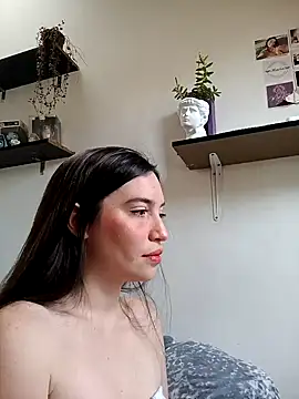 Snapshot of loveuu-bae chatting on December 20, 9:17 pm loveuu-bae online show from December 20, 9:17 pm