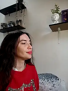 Snapshot of loveuu-bae chatting on December 22, 9:31 pm loveuu-bae online show from December 22, 9:31 pm