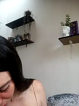 Snapshot of loveuu-bae chatting on December 30, 9:29 pm loveuu-bae online show from December 30, 9:29 pm