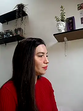 Snapshot of loveuu-bae chatting on February 10, 9:15 pm loveuu-bae online show from February 10, 9:15 pm