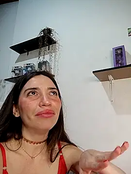 Snapshot of loveuu-bae chatting on February 15, 1:10 am loveuu-bae online show from February 15, 1:10 am