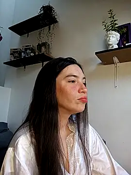 Snapshot of loveuu-bae chatting on March 9, 9:46 pm loveuu-bae online show from March 9, 9:46 pm