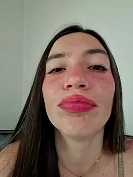 Snapshot of loveuu-bae chatting on September 29, 6:35 pm loveuu-bae online show from September 29, 6:35 pm