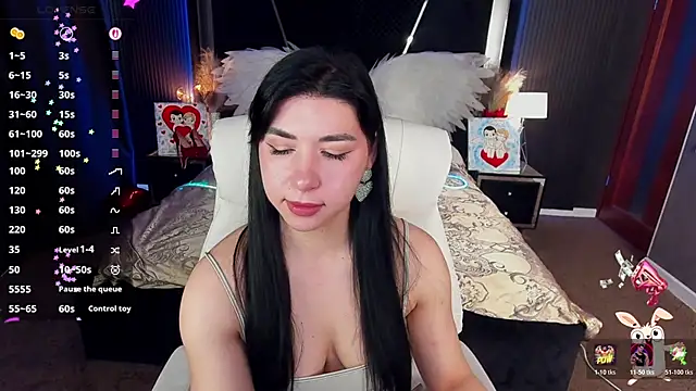 EmilyCandyy online show from April 3, 6:22 am