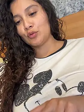 Snapshot of kinky_mila@xh chatting on July 26, 11:33 pm kinky milaxh online show from July 26, 11:33 pm