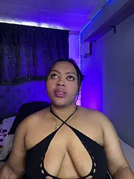 yanza2002 online show from February 22, 6:17 pm