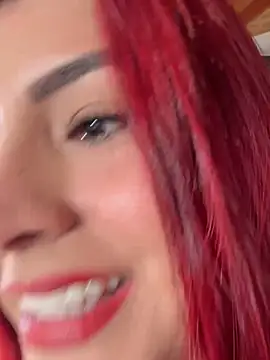 Snapshot of LINDA_PATTY94 chatting on February 2, 9:57 pm LINDA PATTY94 online show from February 2, 9:57 pm