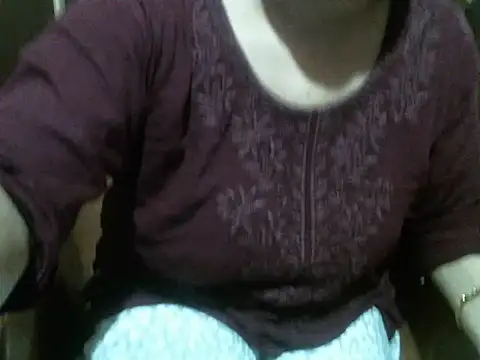 Snapshot of UrsMansi chatting on July 25, 4:54 am UrsMansi online show from July 25, 4:54 am