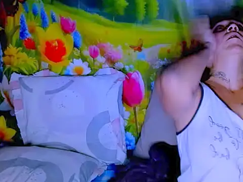 indianroxy online show from March 15, 10:05 pm