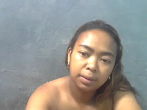 milkboobsgirl online show from February 21, 6:47 am