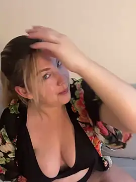 Snapshot of Anna_Alexa chatting on January 16, 7:49 am Anna Alexa online show from January 16, 7:49 am