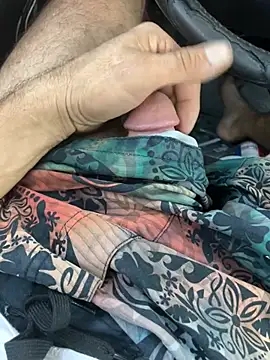 mikeylong online show from December 31, 4:25 pm