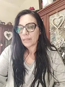 Snapshot of Melmamalhuda@xh chatting on May 25, 7:25 am Melmamalhudaxh online show from May 25, 7:25 am