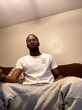 Snapshot of daloyhasabigdick chatting on October 20, 2:06 pm daloyhasabigdick online show from October 20, 2:06 pm