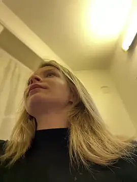 Snapshot of AnastasiaAniess chatting on January 3, 7:50 pm AnastasiaAniess online show from January 3, 7:50 pm