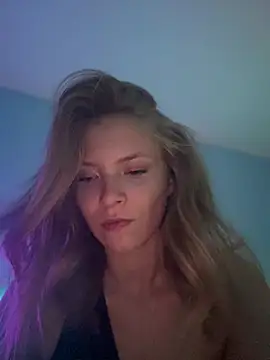 Snapshot of AnastasiaAniess chatting on January 7, 6:03 pm AnastasiaAniess online show from January 7, 6:03 pm