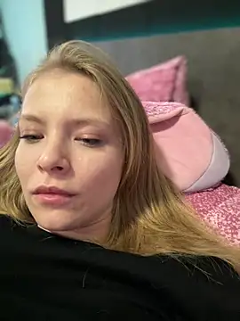 Snapshot of AnastasiaAniess chatting on March 12, 4:56 pm AnastasiaAniess online show from March 12, 4:56 pm