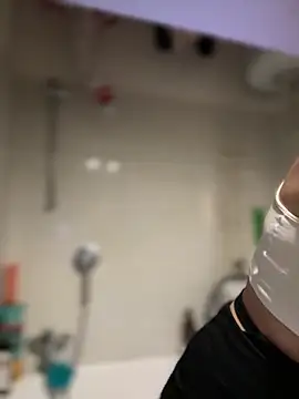 Snapshot of AnastasiaAniess chatting on March 14, 7:34 pm AnastasiaAniess online show from March 14, 7:34 pm