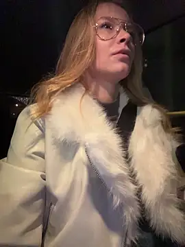 AnastasiaAniess online show from December 20, 8:05 pm