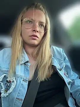 AnastasiaAniess online show from April 8, 5:57 pm