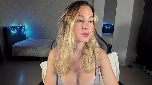 EllaFresh online show from July 26, 9:00 pm