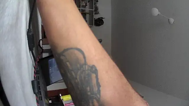 tctwo online show from October 1, 12:00 pm