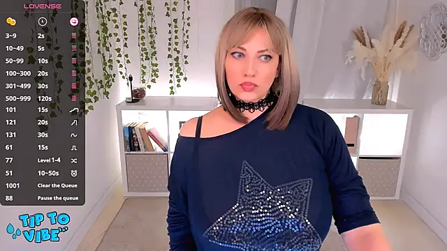 Snapshot of JillSpacey chatting on March 9, 10:41 pm JillSpacey online show from March 9, 10:41 pm