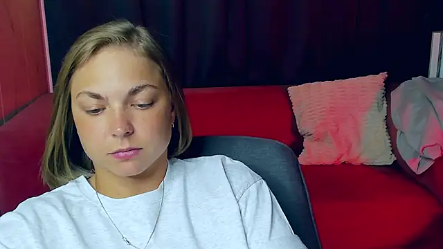 Snapshot of TataArdent chatting on May 19, 8:04 pm TataArdent online show from May 19, 8:04 pm