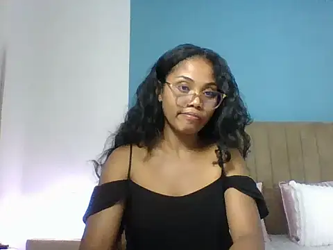 naya86 online show from February 4, 2:01 pm