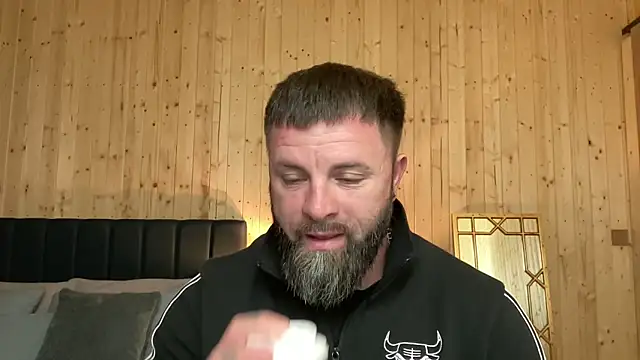 AlphaSparks online show from April 6, 2:42 am