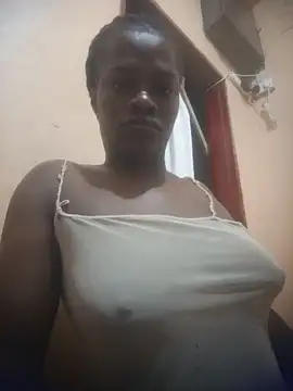 Snapshot of mbokosquad chatting on June 11, 8:07 pm mbokosquad online show from June 11, 8:07 pm