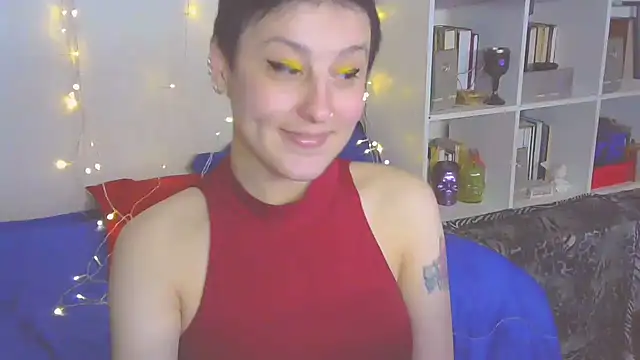 Snapshot of MartaBounty chatting on December 22, 4:59 pm MartaBounty online show from December 22, 4:59 pm