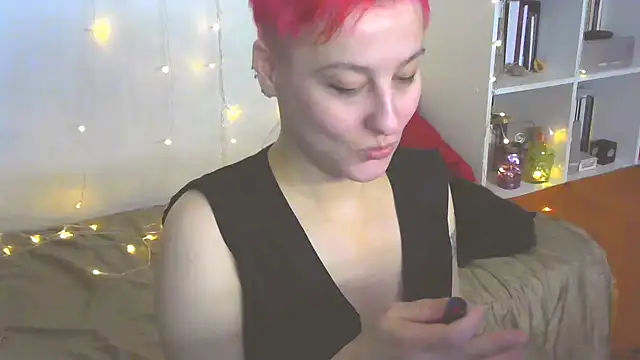 Snapshot of MartaBounty chatting on February 2, 7:35 pm MartaBounty online show from February 2, 7:35 pm