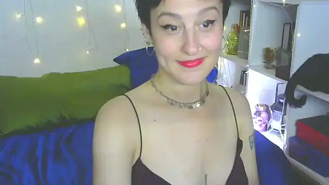 Snapshot of MartaBounty chatting on September 10, 7:36 pm MartaBounty online show from September 10, 7:36 pm