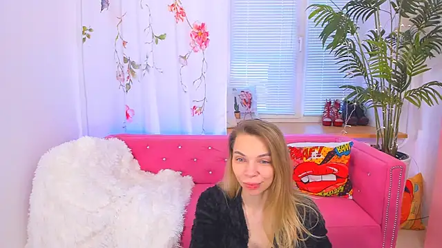 Snapshot of The_Deep_Passion chatting on February 22, 6:50 am The Deep Passion online show from February 22, 6:50 am