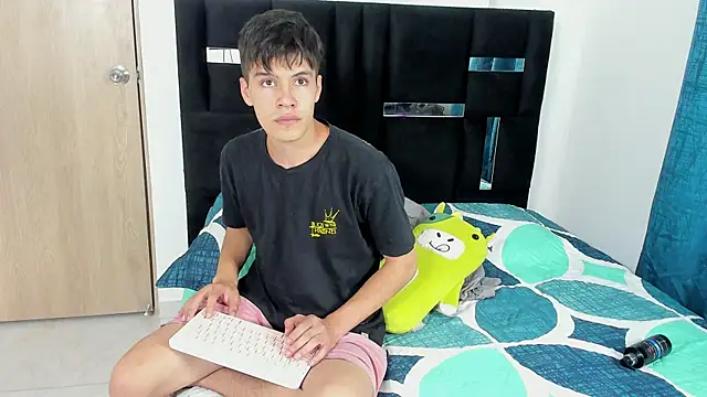 Dimitrixxx   online show from September 26, 10:25 pm