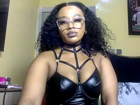 Snapshot of BOOTYBANGER24xx chatting on June 4, 8:53 am BOOTYBANGER24xx online show from June 4, 8:53 am