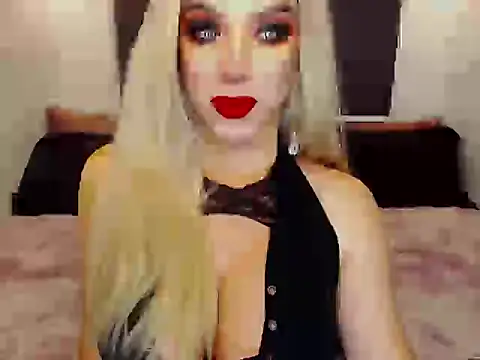 Snapshot of HugeCockDominantXxX chatting on April 15, 8:53 pm HugeCockDominantXxX online show from April 15, 8:53 pm