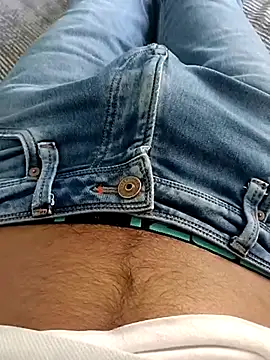 Babyucum4me online show from March 18, 4:26 am