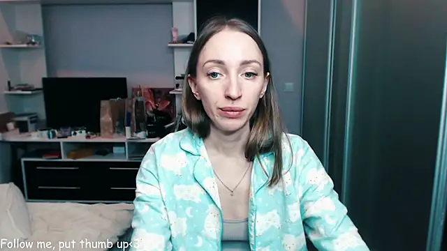 Snapshot of Natalimeowks chatting on February 8, 10:18 am Natalimeowks online show from February 8, 10:18 am
