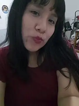 Kalani Engel online show from March 13, 5:47 am