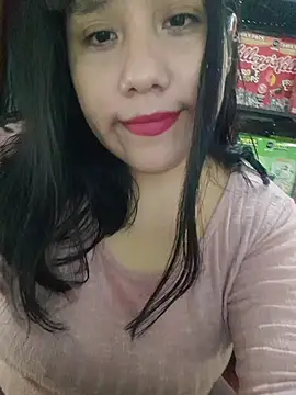 Snapshot of Kalani_Engel chatting on July 20, 12:58 am Kalani Engel online show from July 20, 12:58 am