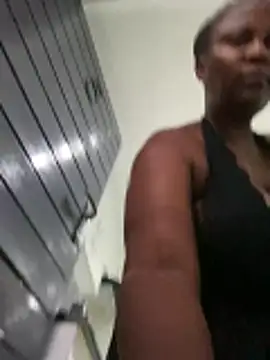 Sexycandyxxx online show from April 6, 4:10 am