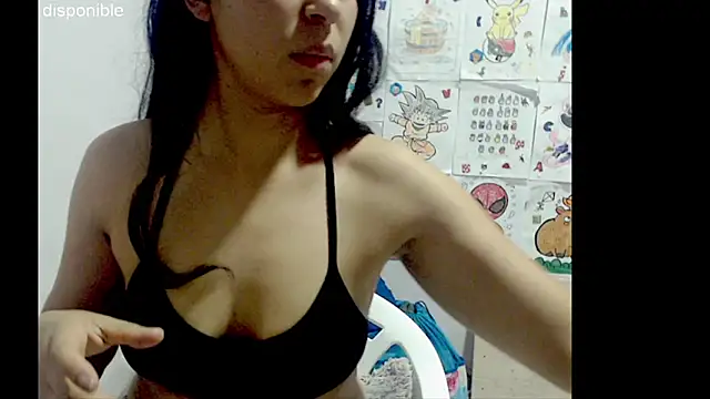 Snapshot of lizztaylor535 chatting on October 3, 4:26 pm lizztaylor535 online show from October 3, 4:26 pm