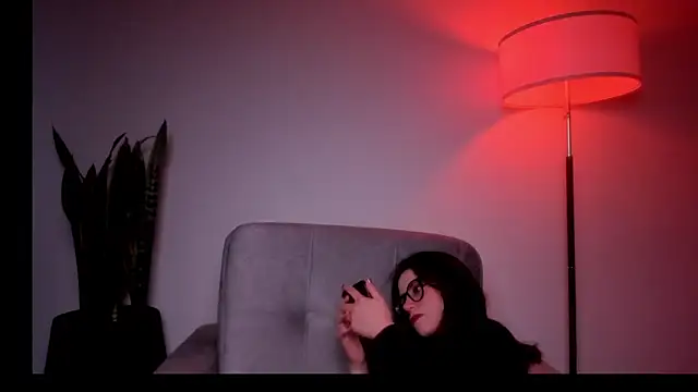 Snapshot of HazelKush chatting on June 2, 10:12 pm HazelKush online show from June 2, 10:12 pm
